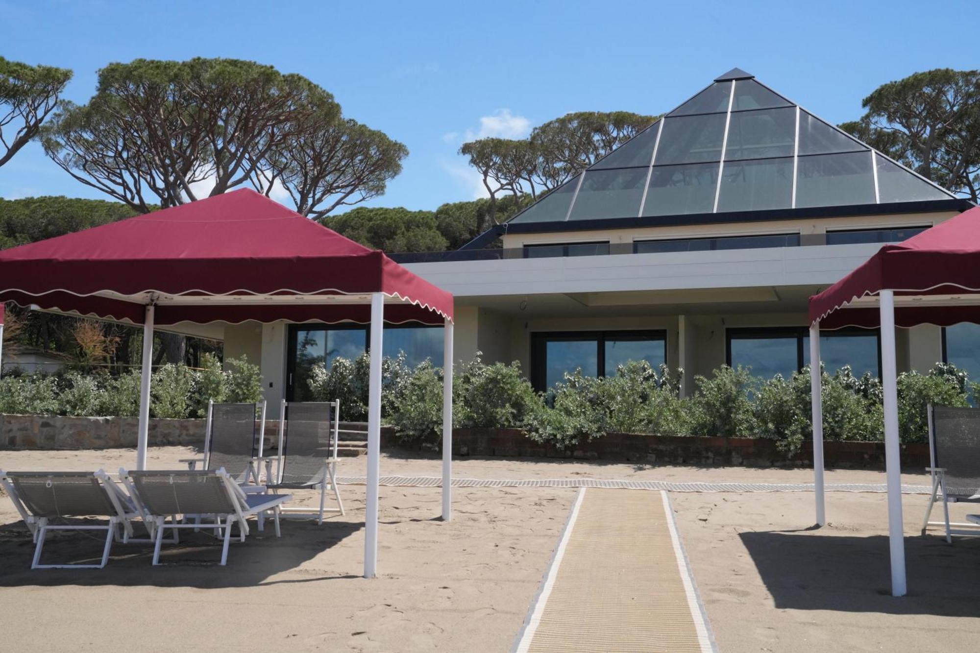 Cala Beach Resort Punta Ala Esterno foto