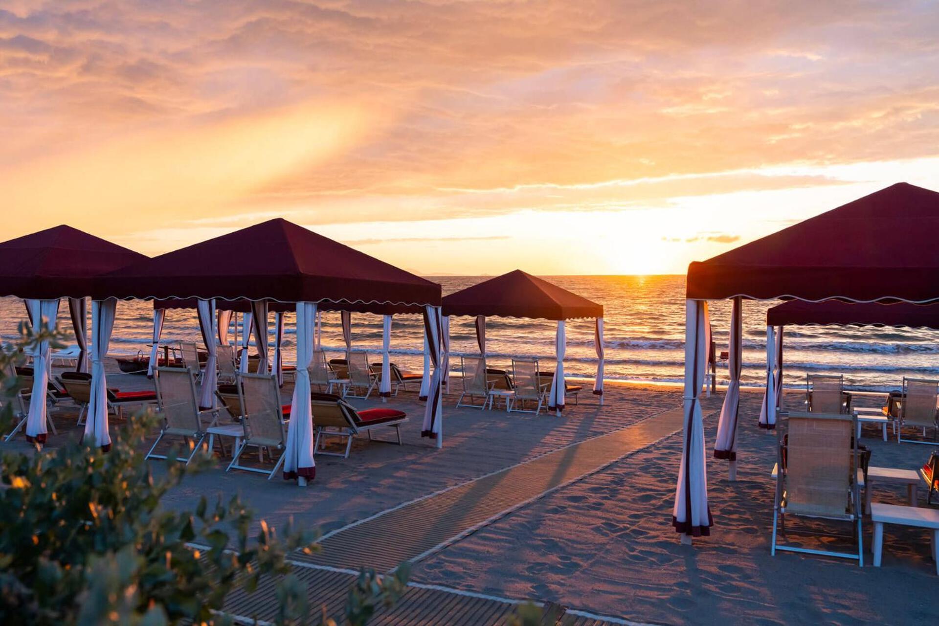Cala Beach Resort Punta Ala Esterno foto